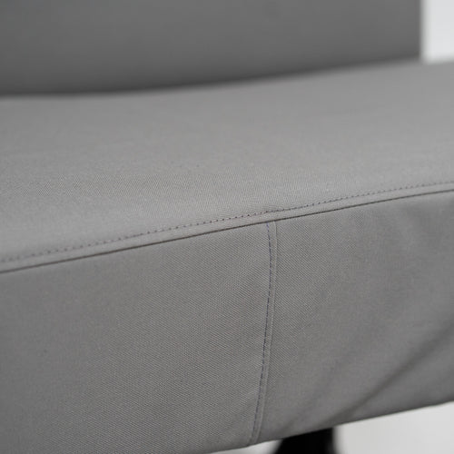 This picture is a close-up of the durable 1000 denier Cordura fabric used in the seat cover.