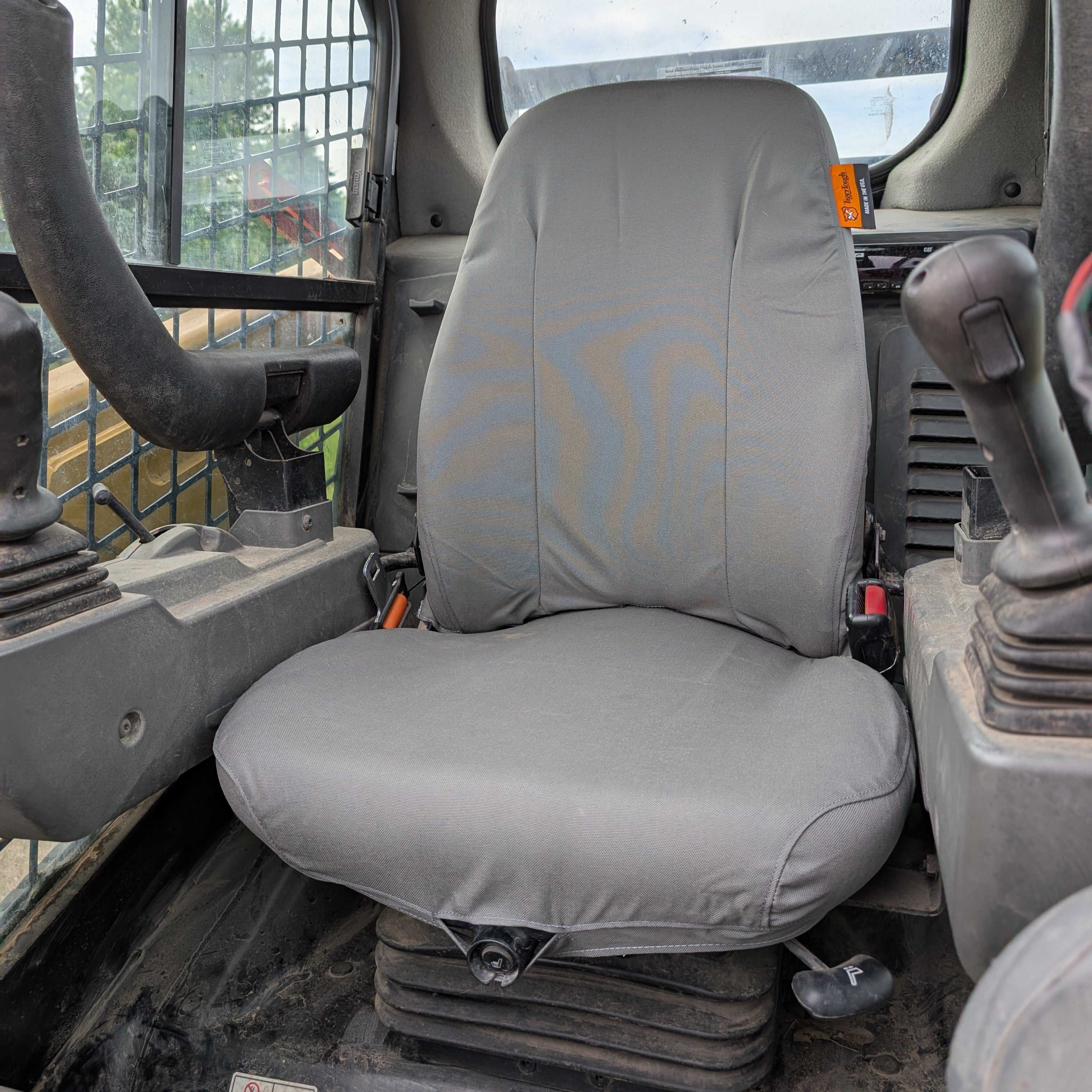 CAT D-Series Skid Loader Seat Cover - Suspension Seat (E0822035)