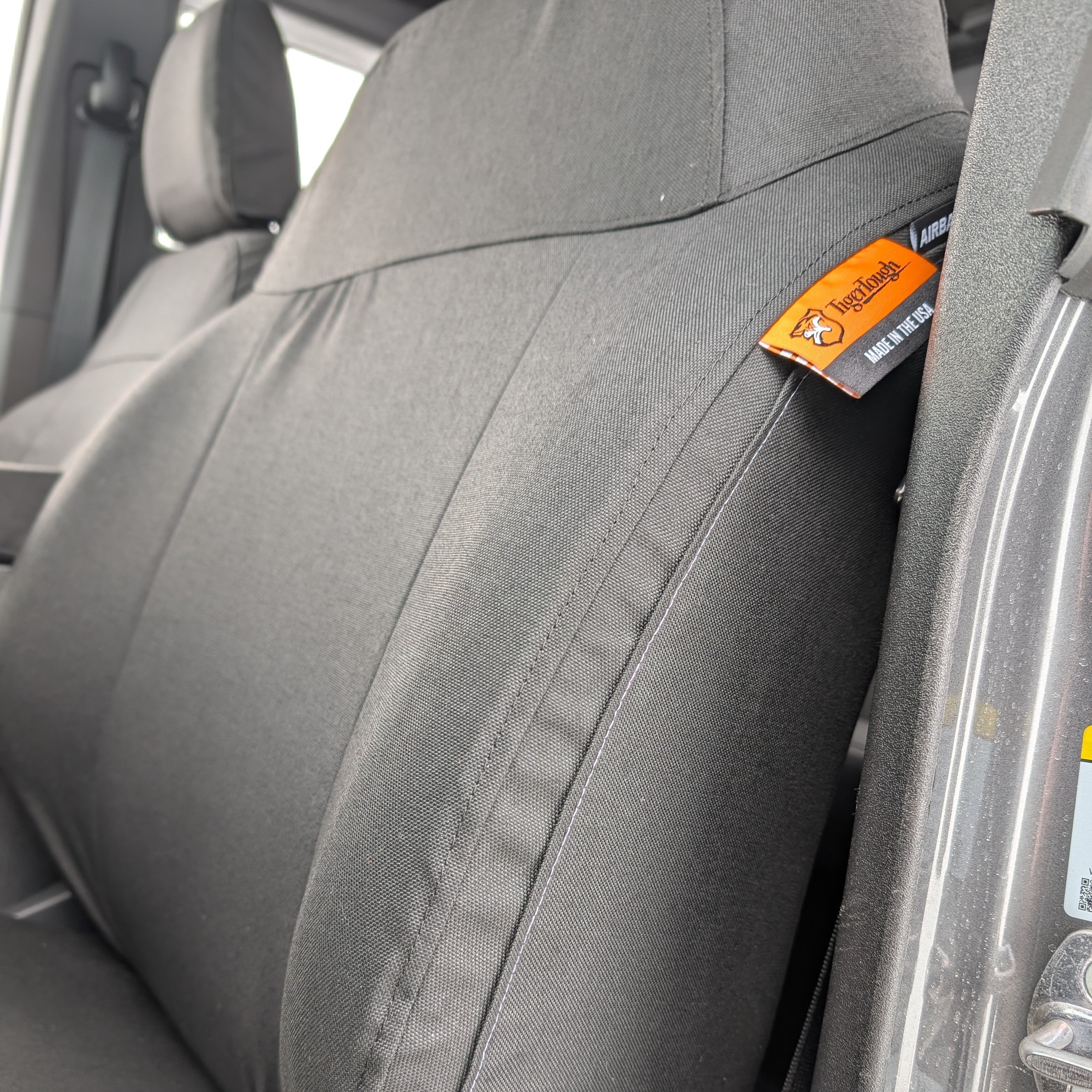 Bucket Seat Covers & Console Cover for 4-Door Ford Bronco (W0526012)--3
