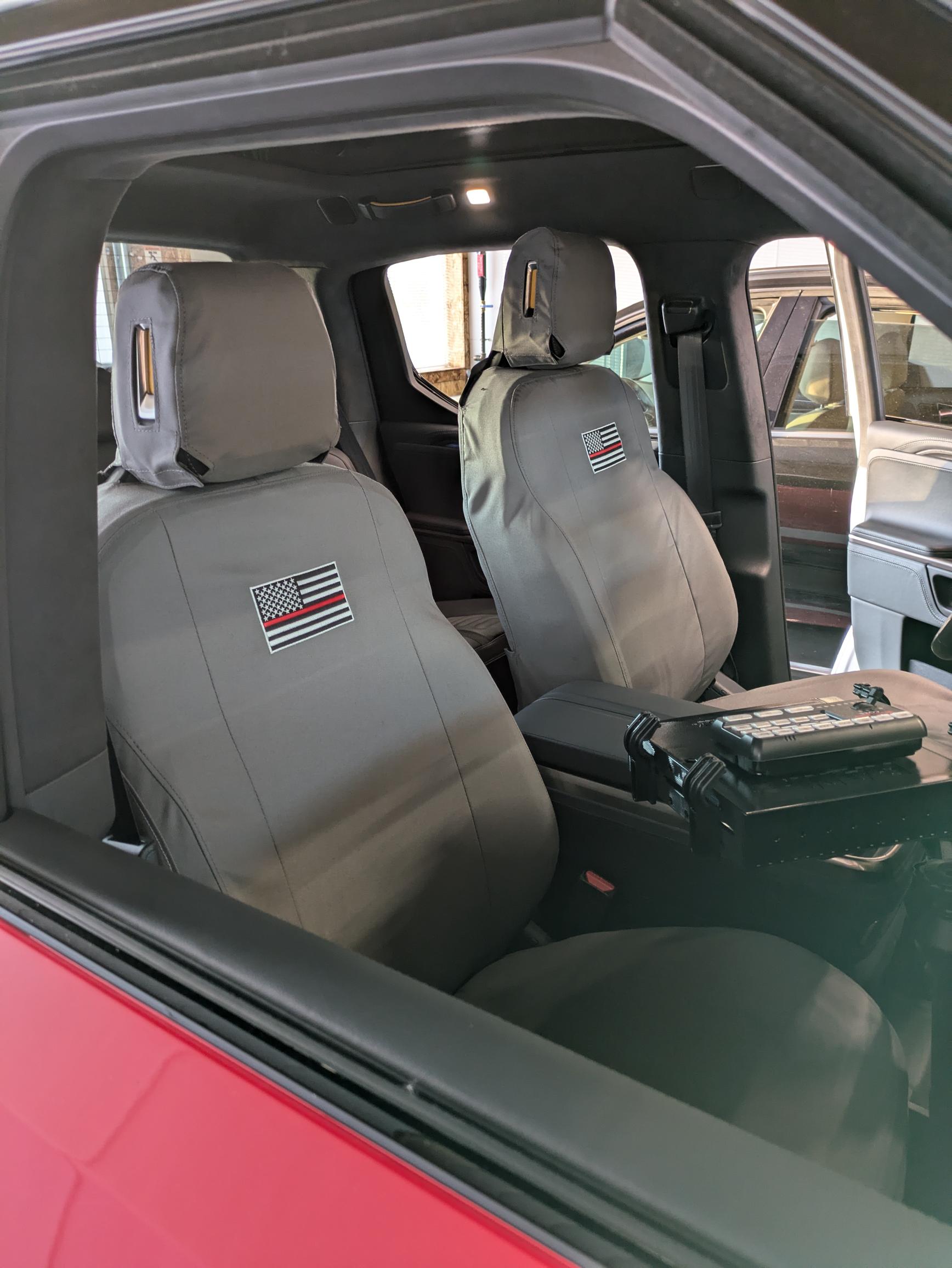 Antimicrobial Rivian R1T/R1S Front Seat Covers (W1821006)