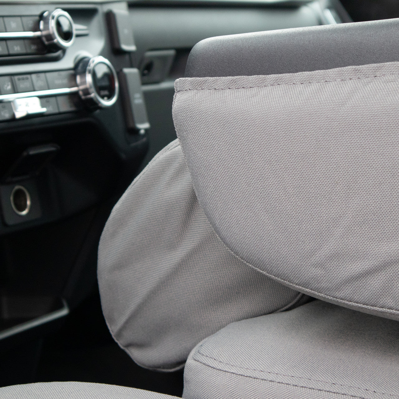 40/20/40 Seat Covers for XL Ford Truck (W0523027)