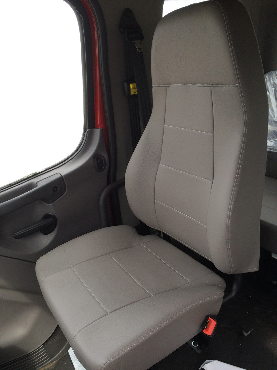 Ford Air Ride F650 and F750 seat with TigerTough seat covers.